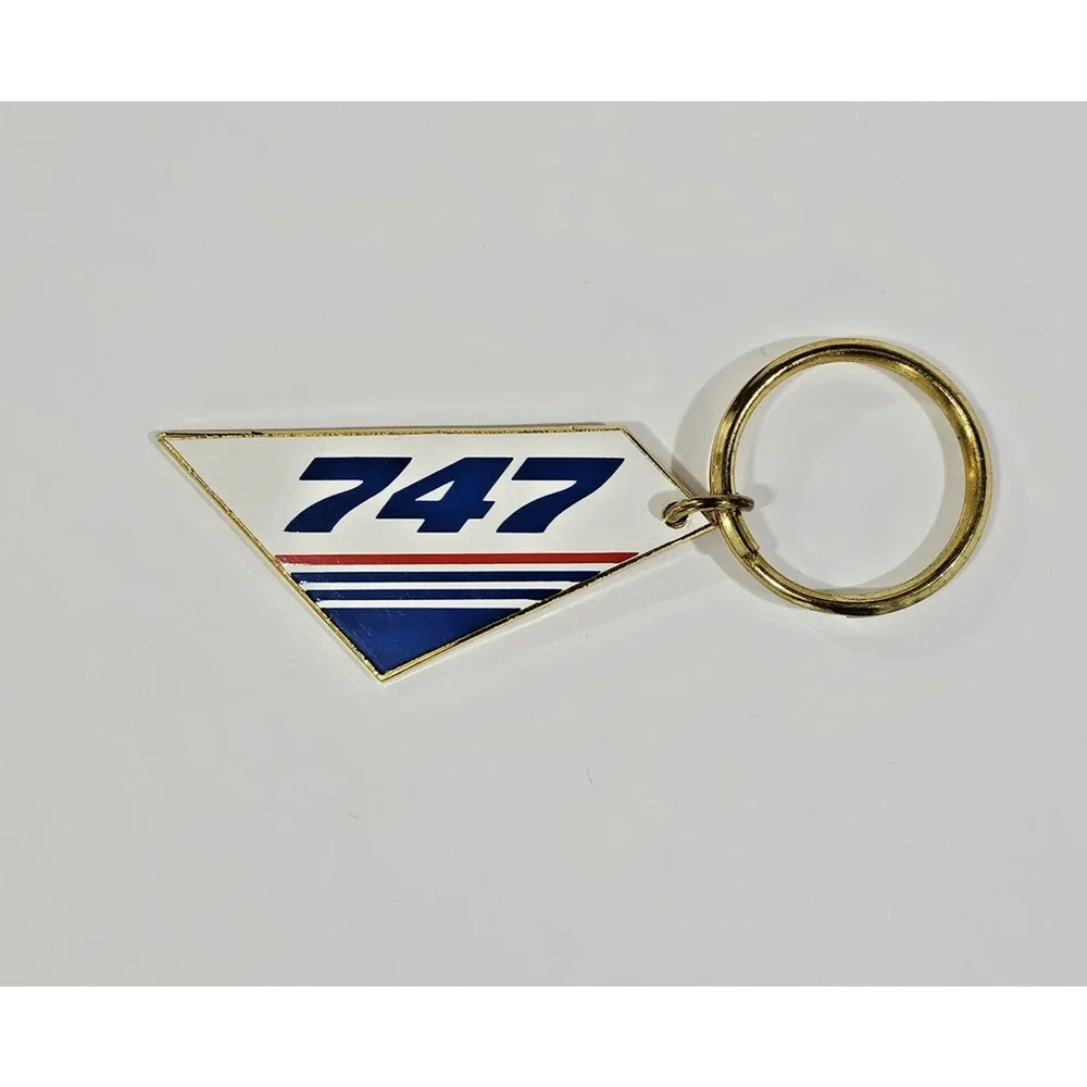 Vintage 747 Jet Airplane Tail Keychain Gold Tone Enamel Aviation Airline Pilot